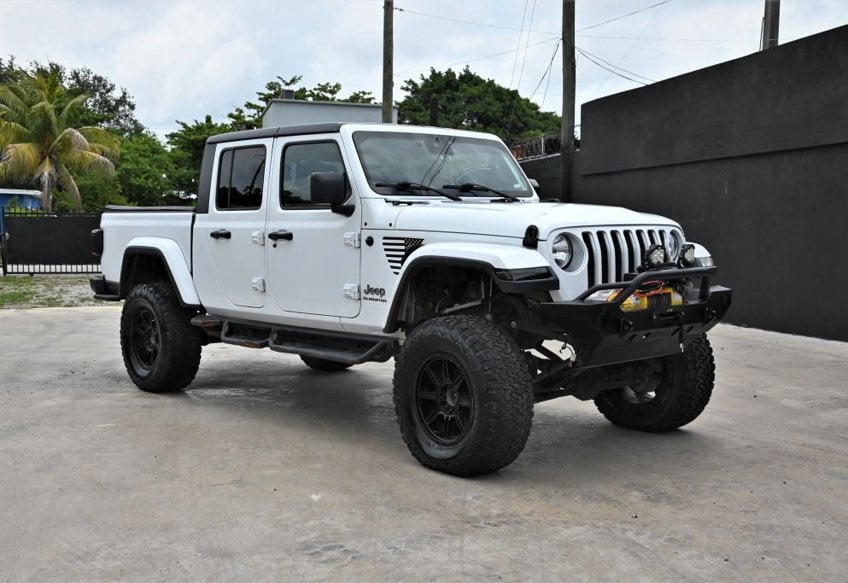 2020 Jeep Gladiator Overland - 1C6HJTFG3LL198931 photo 1