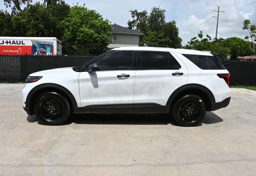 2025 Ford Explorer Police Interceptor Utility - 1FM5K8AB8SGA35292 photo 6
