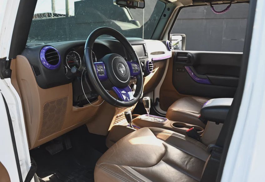 2018 Jeep Wrangler JK Unlimited Sahara (JK) Sport Utility 4D - 1C4BJWEG5JL909401 photo 12