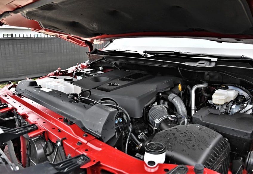 2025 Toyota Tundra SR5 - 5TFLA5EC8SX042176 photo 17