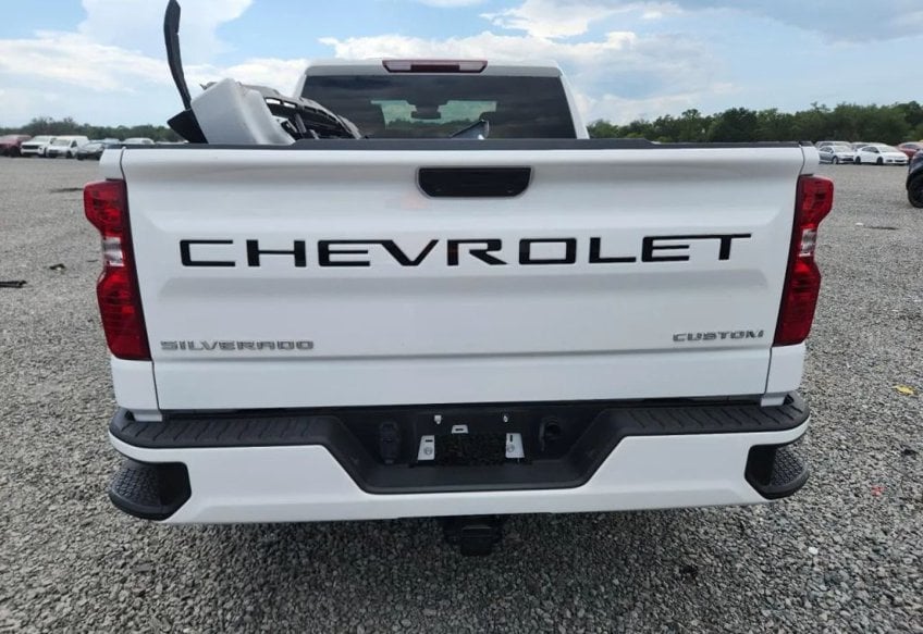 2025 Chevrolet Silverado 1500 Custom - 1GCRABEK3SZ238532 photo 6