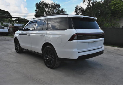 2025 Lincoln Navigator Reserve - 5LMJJ2LG8SEL03757 photo 35