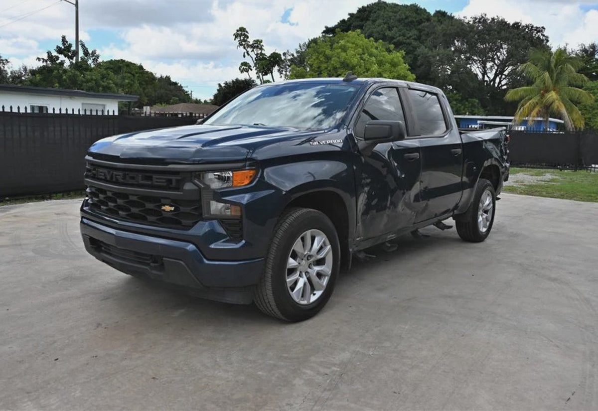 2022 Chevrolet Silverado 1500 Custom - 1GCPABEKXNZ590633 photo 15