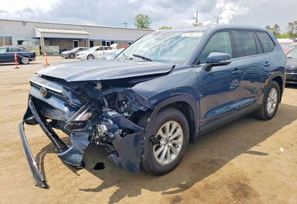 2025 Toyota Grand Highlander XLE - 5TDAAAB53SS077901 photo 2