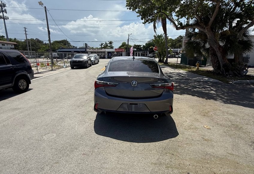 2022 Acura ILX w/Premium - 19UDE2F78NA000821 photo 8