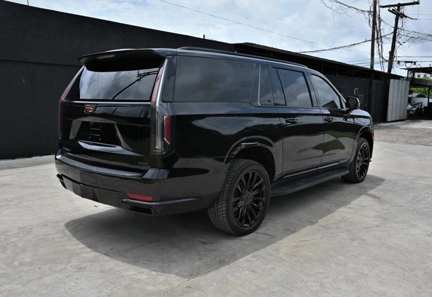 2022 Cadillac Escalade ESV Luxury - 1GYS4JKL5NR316078 photo 3