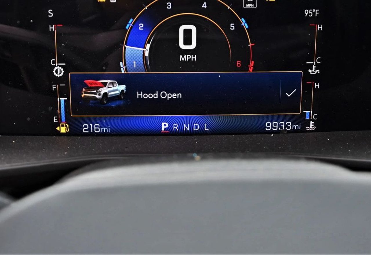 2023 Chevrolet Colorado Work Truck - 1GCPSBEK0P1197030 photo 25