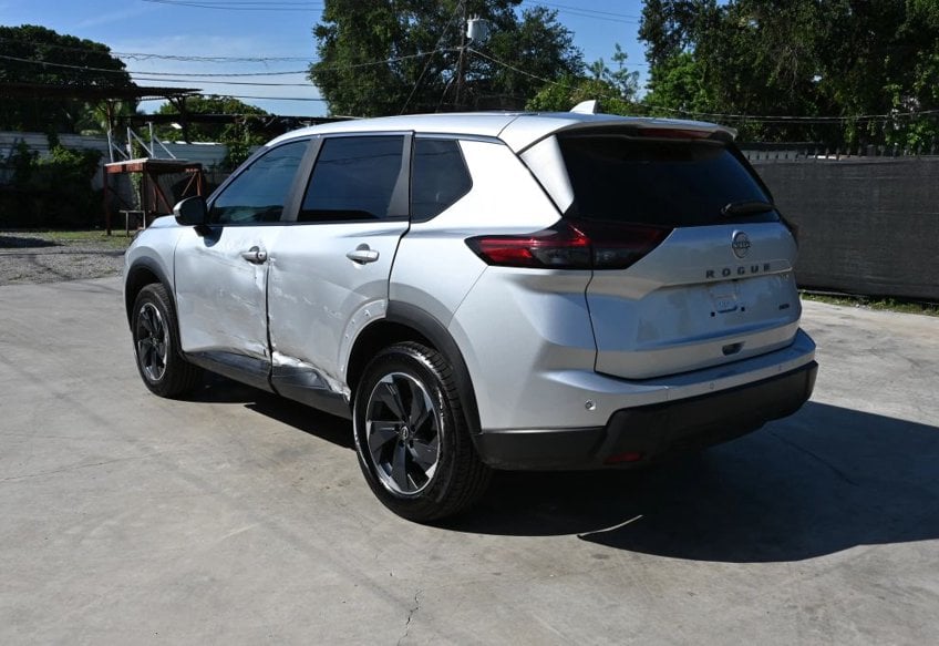 2025 Nissan Rogue SV - 5N1BT3BB5SC807563 photo 4