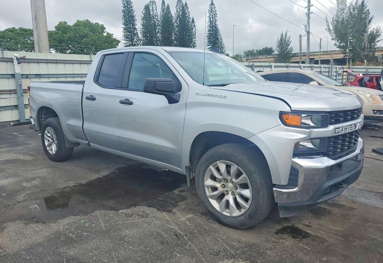 2022 Chevrolet Silverado 1500 Limited Custom - 1GCRWBEK2NZ214096 photo 13