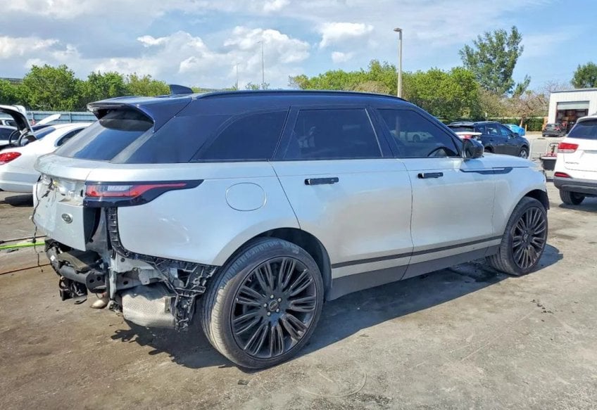 2019 Land Rover Range Rover Velar P250 S - SALYB2EX6KA221073 photo 4