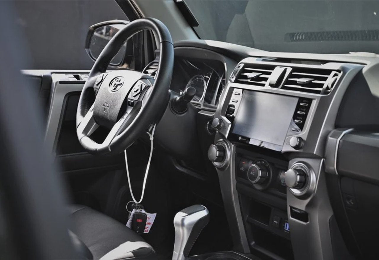 2023 Toyota 4Runner TRD Sport - JTEAU5JR3P5286437 photo 31