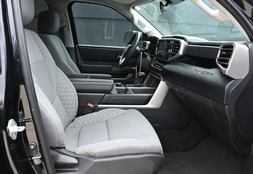 2023 Toyota Tundra SR5 - 5TFLA5DA7PX069778 photo 15