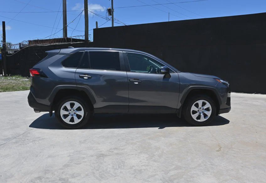 2024 Toyota RAV4 LE - 2T3K1RFV0RC302881 photo 5