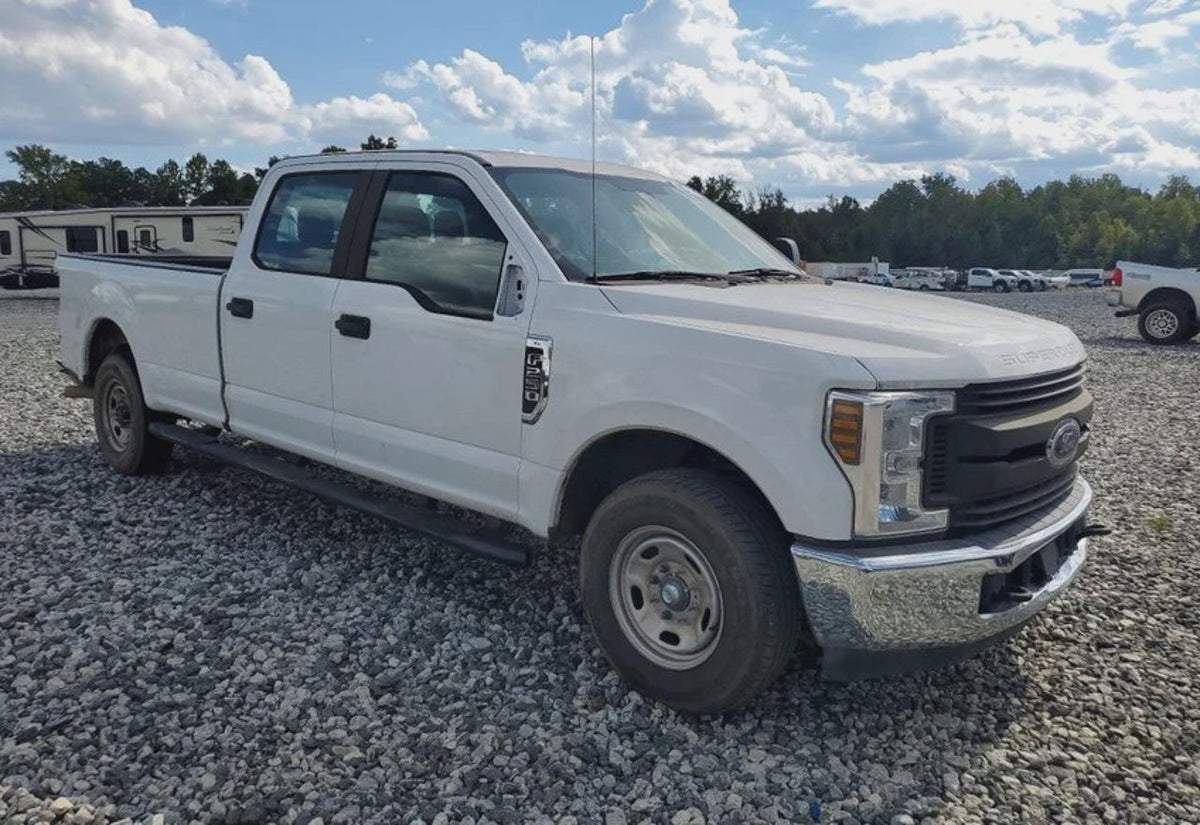 2019 Ford F-250 Super Duty XL - 1FT7W2A66KED15676 photo 11