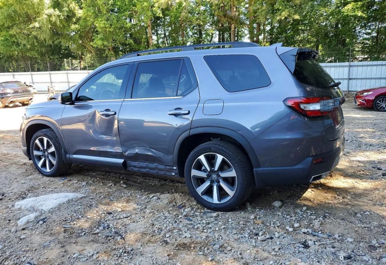 2025 Honda Pilot Touring - 5FNYG2H76SB016980 photo 15