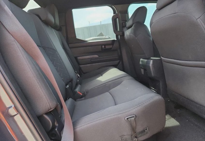 2025 Toyota Tacoma SR5 - 3TMKB5FN1SM045368 photo 10