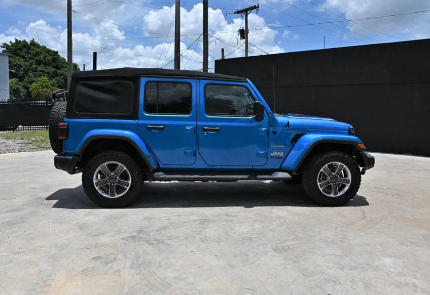 2021 Jeep Wrangler Unlimited Sahara - 1C4HJXEG9MW845057 photo 5