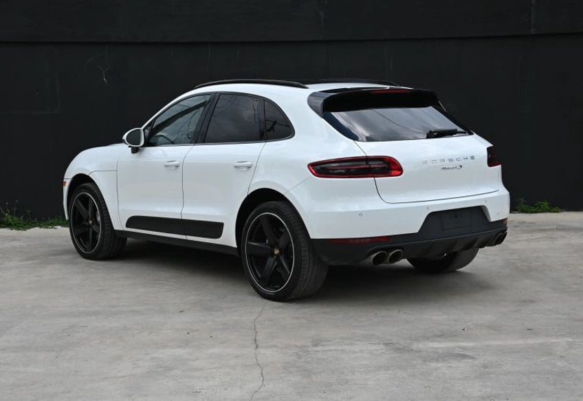 2016 Porsche Macan S Sport Utility 4D - WP1AB2A51GLB46466 photo 5