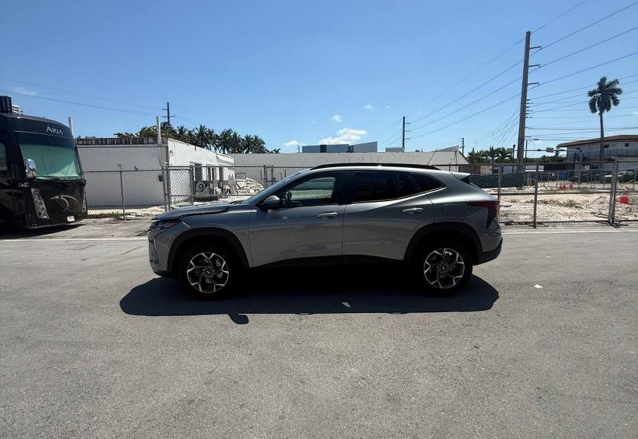 2024 Chevrolet Trax LT - KL77LHE27RC132891 photo 19