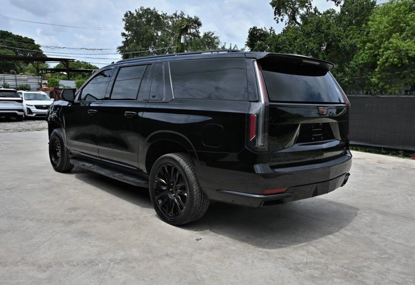 2022 Cadillac Escalade ESV Luxury - 1GYS4JKL5NR316078 photo 4