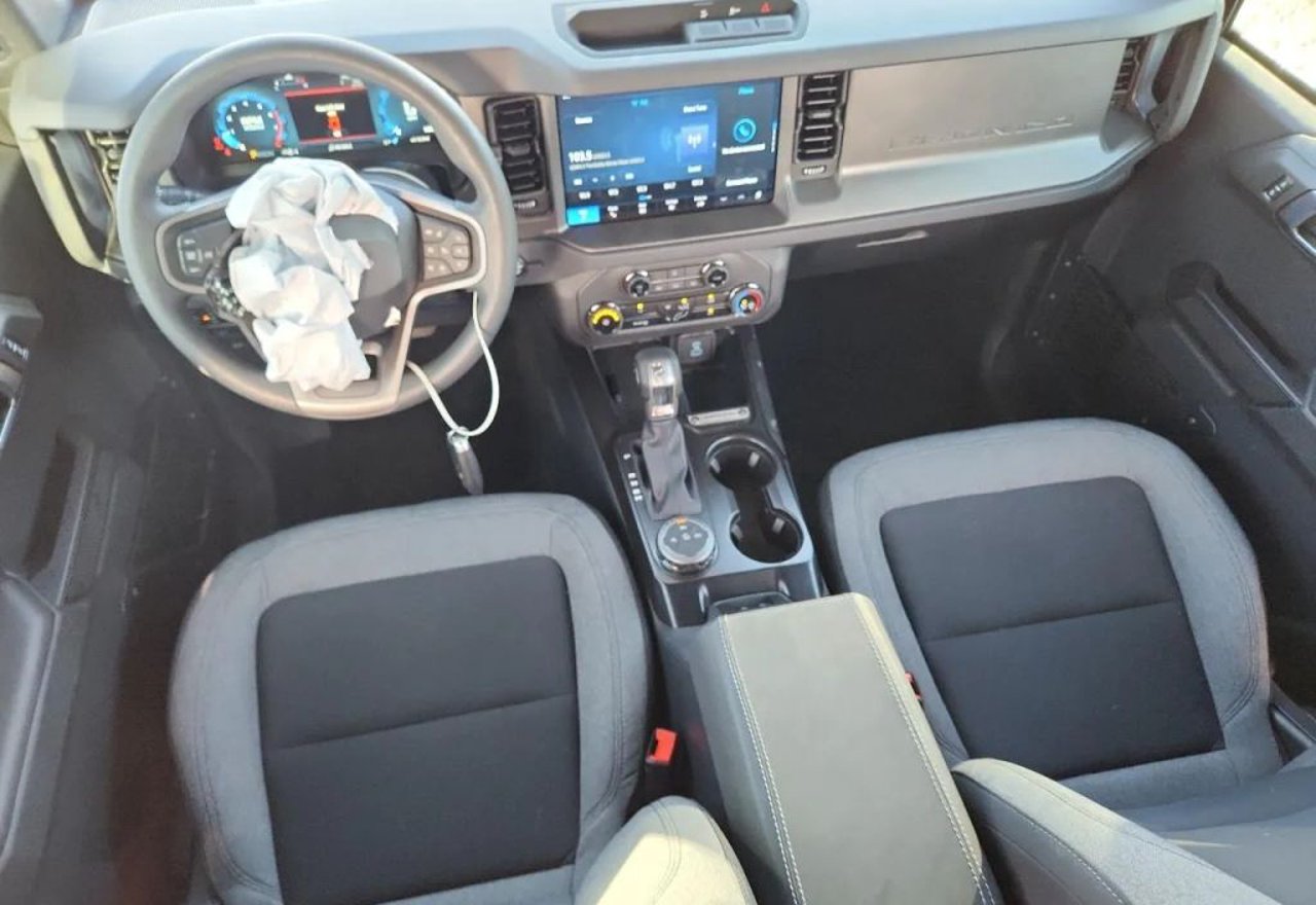 2025 Ford Bronco Base - 1FMDE6BH4SLA92445 photo 19