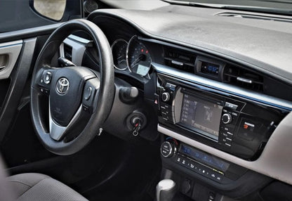 2015 Toyota Corolla LE Sedan 4D - 2T1BURHE8FC466517 photo 11