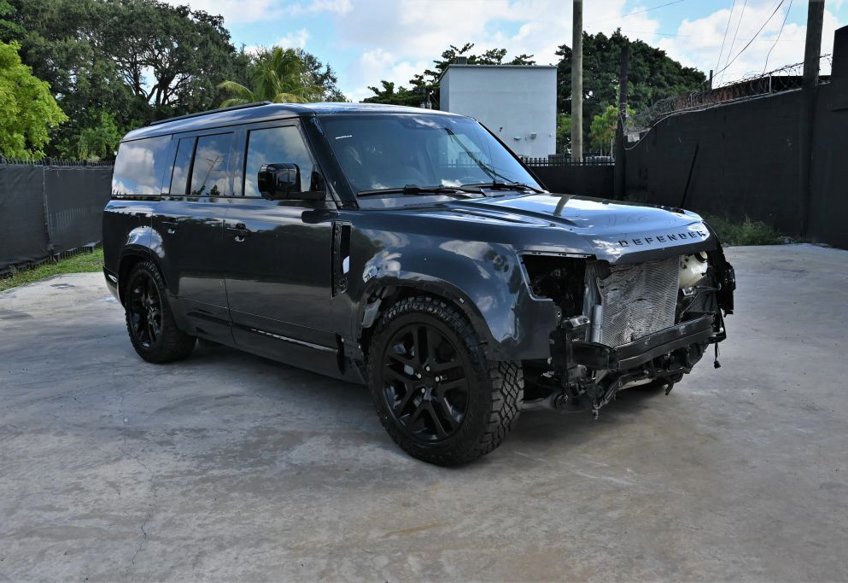 2024 Land Rover Defender 130 P400 Outbound - SALEWFEU2R2353773 photo 2
