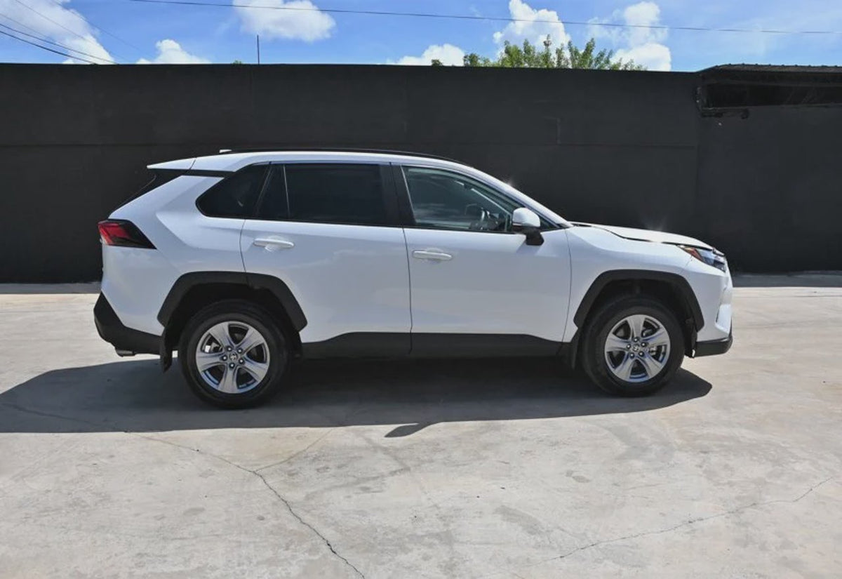 2024 Toyota RAV4 XLE - 2T3W1RFV8RW354064 photo 24