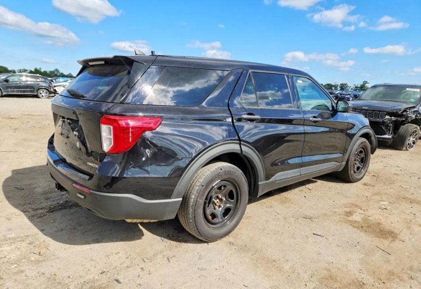2022 Ford Explorer Hybrid Police Interceptor Utility - 1FM5K8AWXNNA00949 photo 3