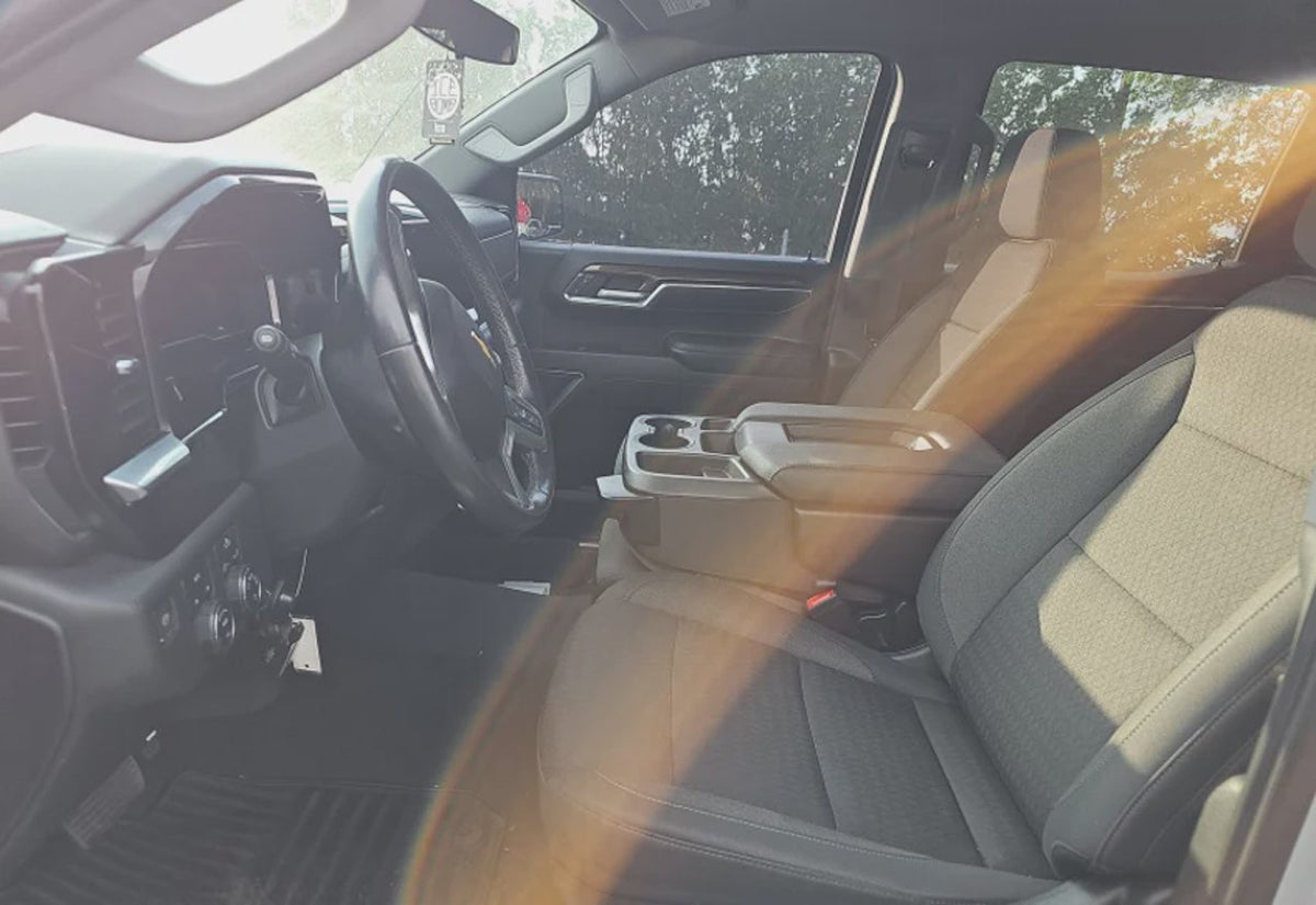 2022 Chevrolet Silverado 1500 LT - 1GCPDKEK5NZ547843 photo 16