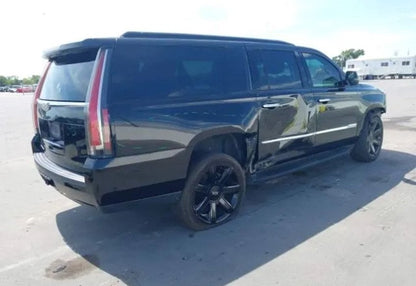 2019 Cadillac Escalade ESV Premium Luxury - 1GYS4JKJ3KR197697 photo 4