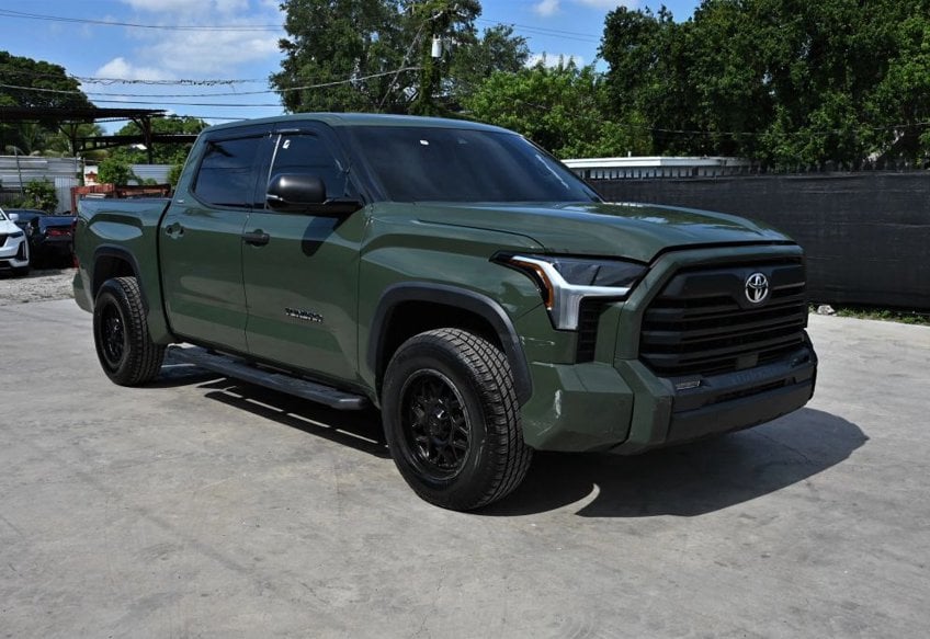 2022 Toyota Tundra SR5 - 5TFLA5AB2NX018554 photo 1
