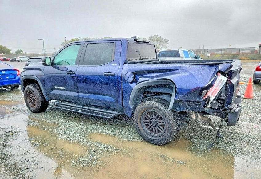 2022 Toyota Tundra SR5 - 5TFLA5DB6NX042626 photo 4
