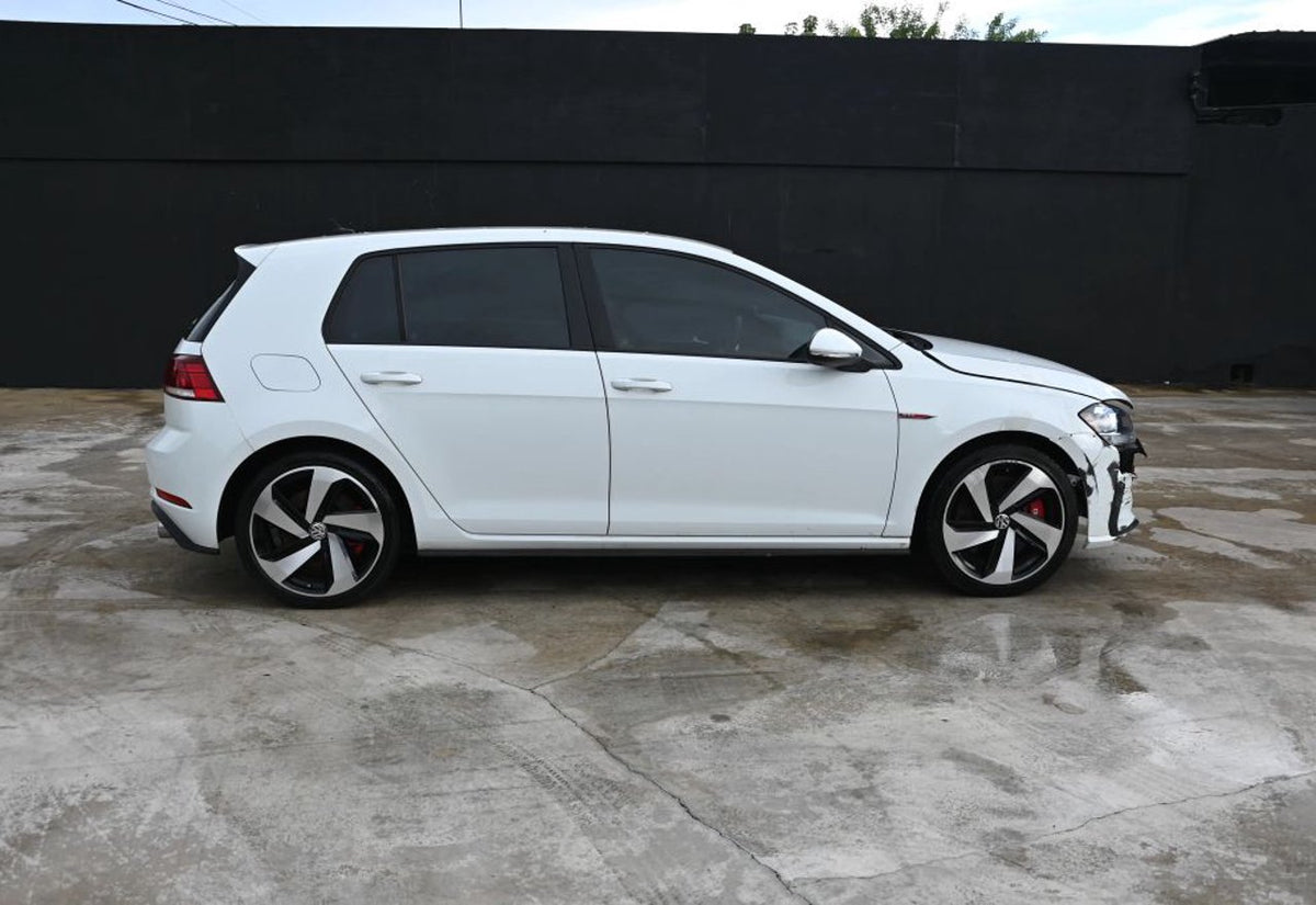 2020 Volkswagen Golf GTI S - 3VW6T7AU1LM004343 photo 25