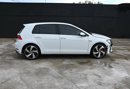 2020 Volkswagen Golf GTI S - 3VW6T7AU1LM004343 photo 25