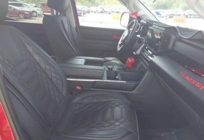 2024 Toyota Tundra SR5 - 5TFLA5DB5RX168336 photo 11