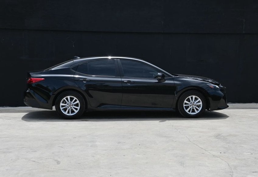 2025 Toyota Camry LE - 4T1DAACK9SU147037 photo 5