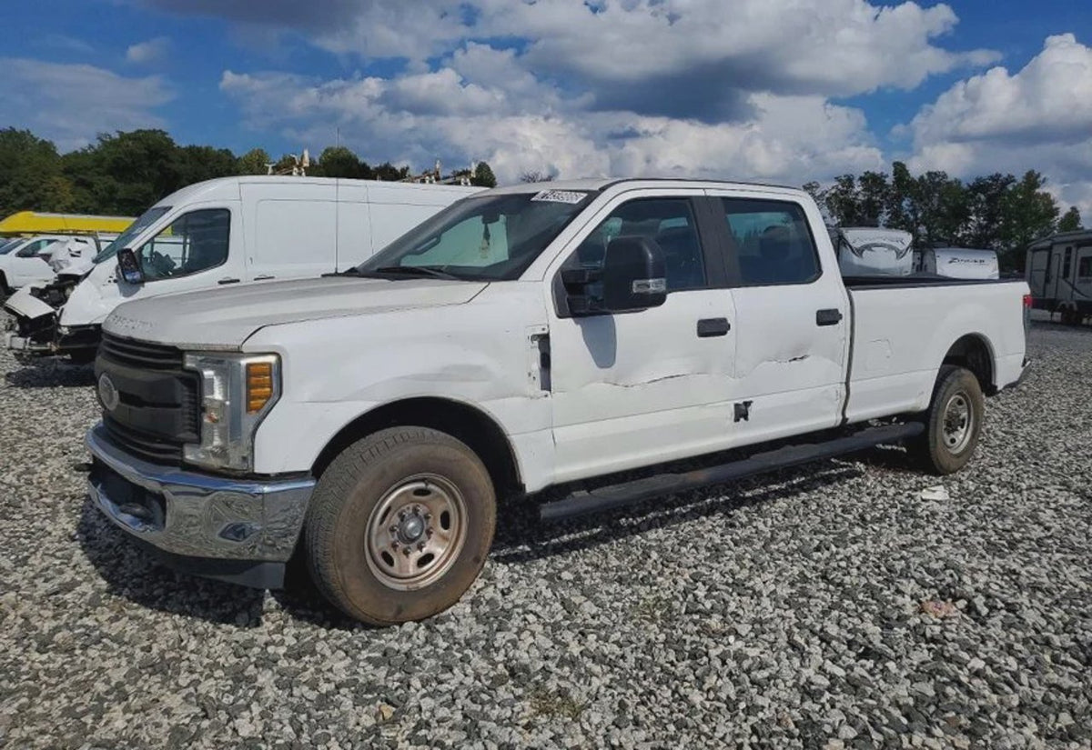 2019 Ford F-250 Super Duty XL - 1FT7W2A66KED15676 photo 12