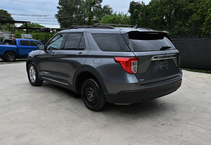 2024 Ford Explorer XLT - 1FMSK7DH4RGA41677 photo 3
