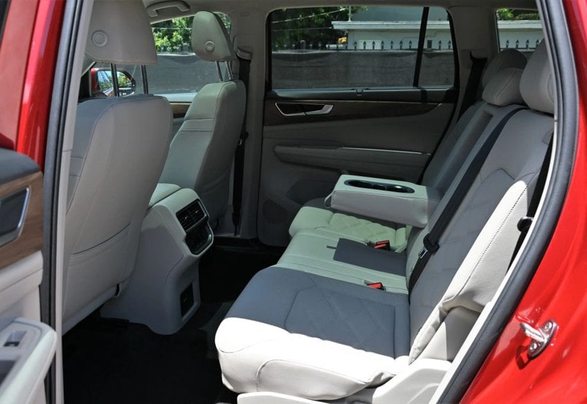 2025 Volkswagen Atlas SE - 1V2JR2CA4SC543717 photo 17