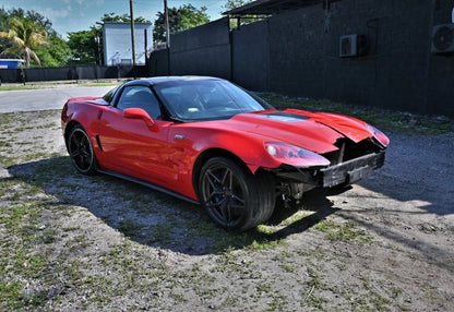 2010 Chevrolet Corvette ZR1 - 1G1YN2DT6A5800352 photo 2
