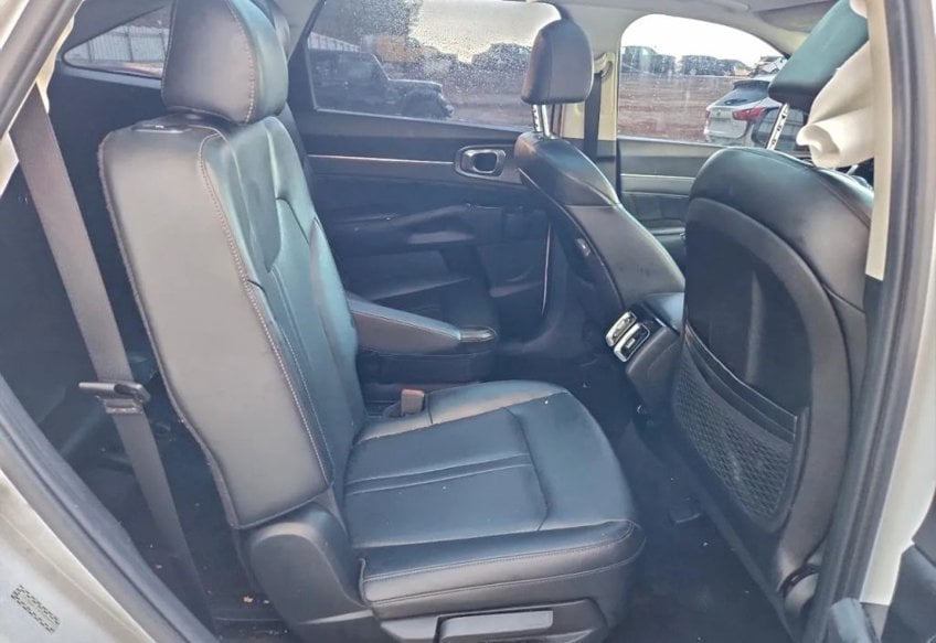 2023 Kia Sorento SX - 5XYRKDLF5PG204841 photo 10