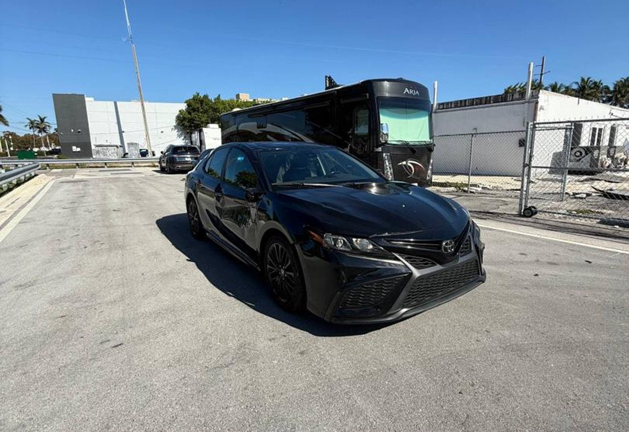 2022 Toyota Camry SE - 4T1T11BK7NU071254 photo 16