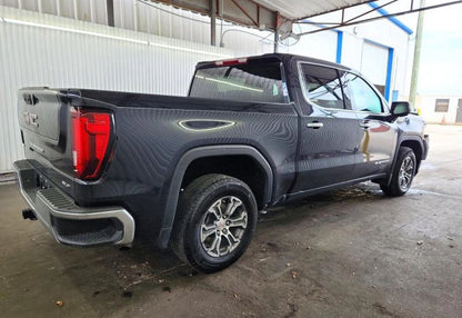 2026 GMC Sierra 1500 SLT Pickup 4D 5 3/4 ft - 1GTPHDED3TZ205905 photo 15