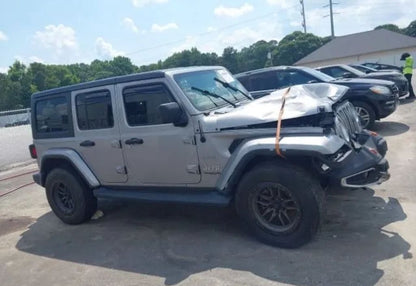 2019 Jeep Wrangler Unlimited Sahara - 1C4HJXEN7KW564466 photo 16