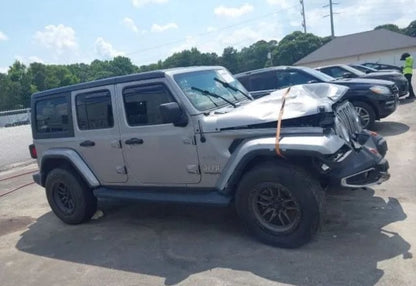 2019 Jeep Wrangler Unlimited Sahara - 1C4HJXEN7KW564466 photo 5