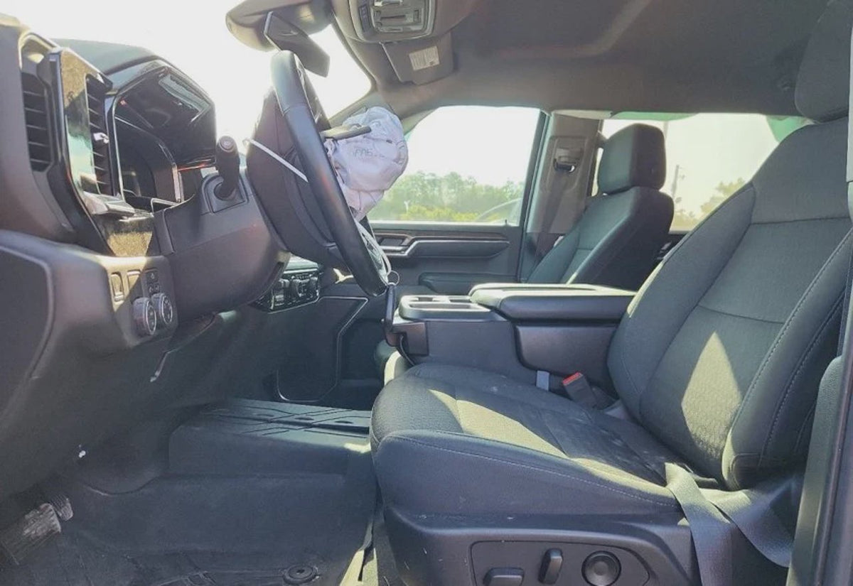 2024 Chevrolet Silverado 1500 LT - 1GCPACED0RZ144343 photo 18