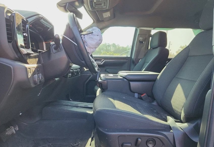 2024 Chevrolet Silverado 1500 LT - 1GCPACED0RZ144343 photo 7