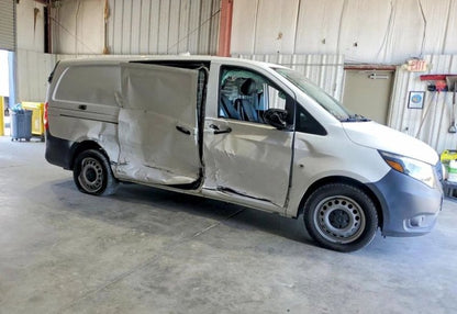 2023 Mercedes-Benz Metris Standard w/126" WB Van 3D - W1YV0BEYXP4294943 photo 2