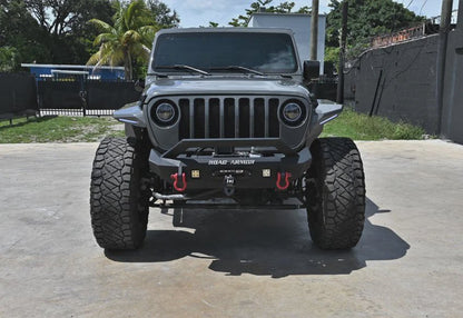 2019 Jeep Wrangler Unlimited Sahara - 1C4HJXEN2KW594555 photo 2